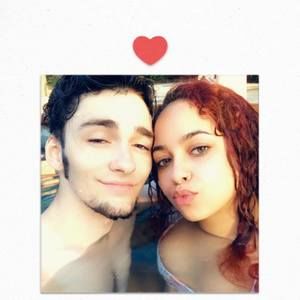 Meet your Posher, Seth